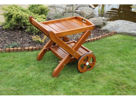 Zahradní servírovací vozík s úpravou